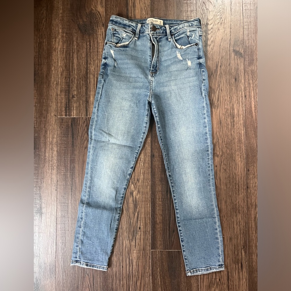 Abercrombie & Fitch Super Skinny Ankle High Rise